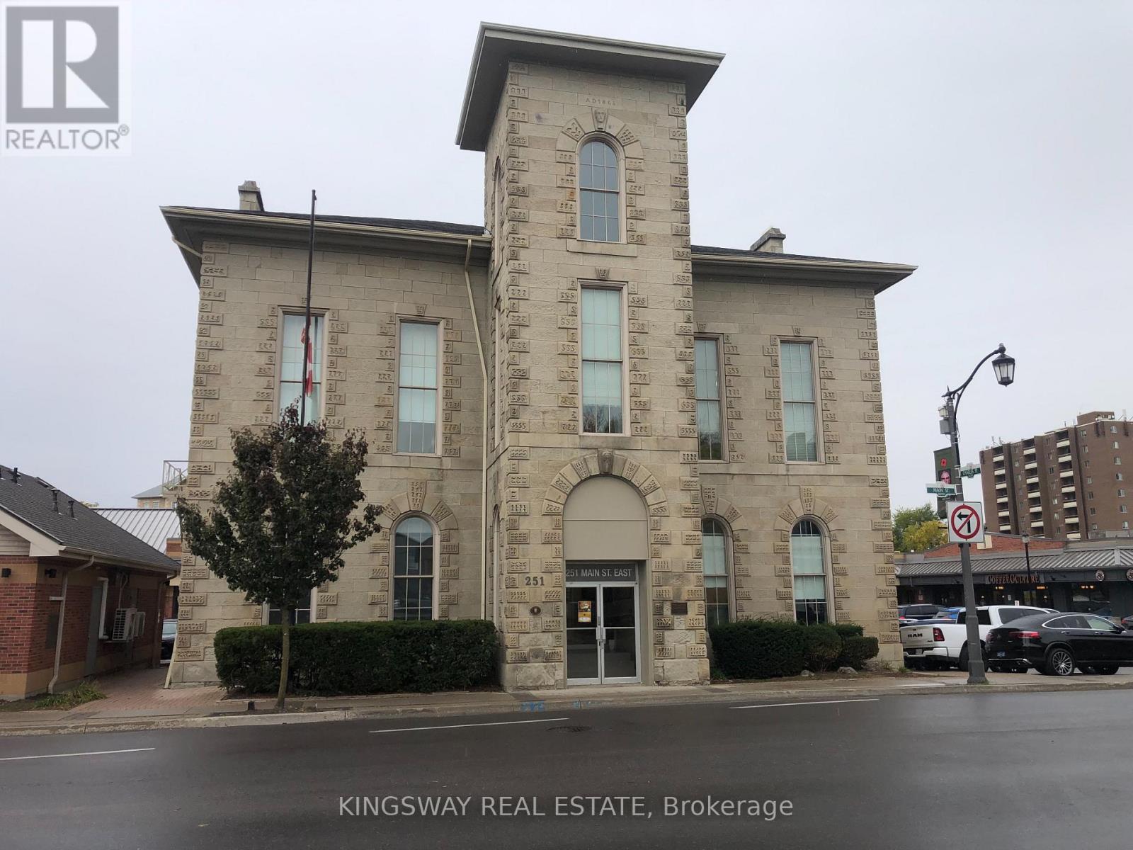 203 - 251 MAIN STREET, Milton, Ontario