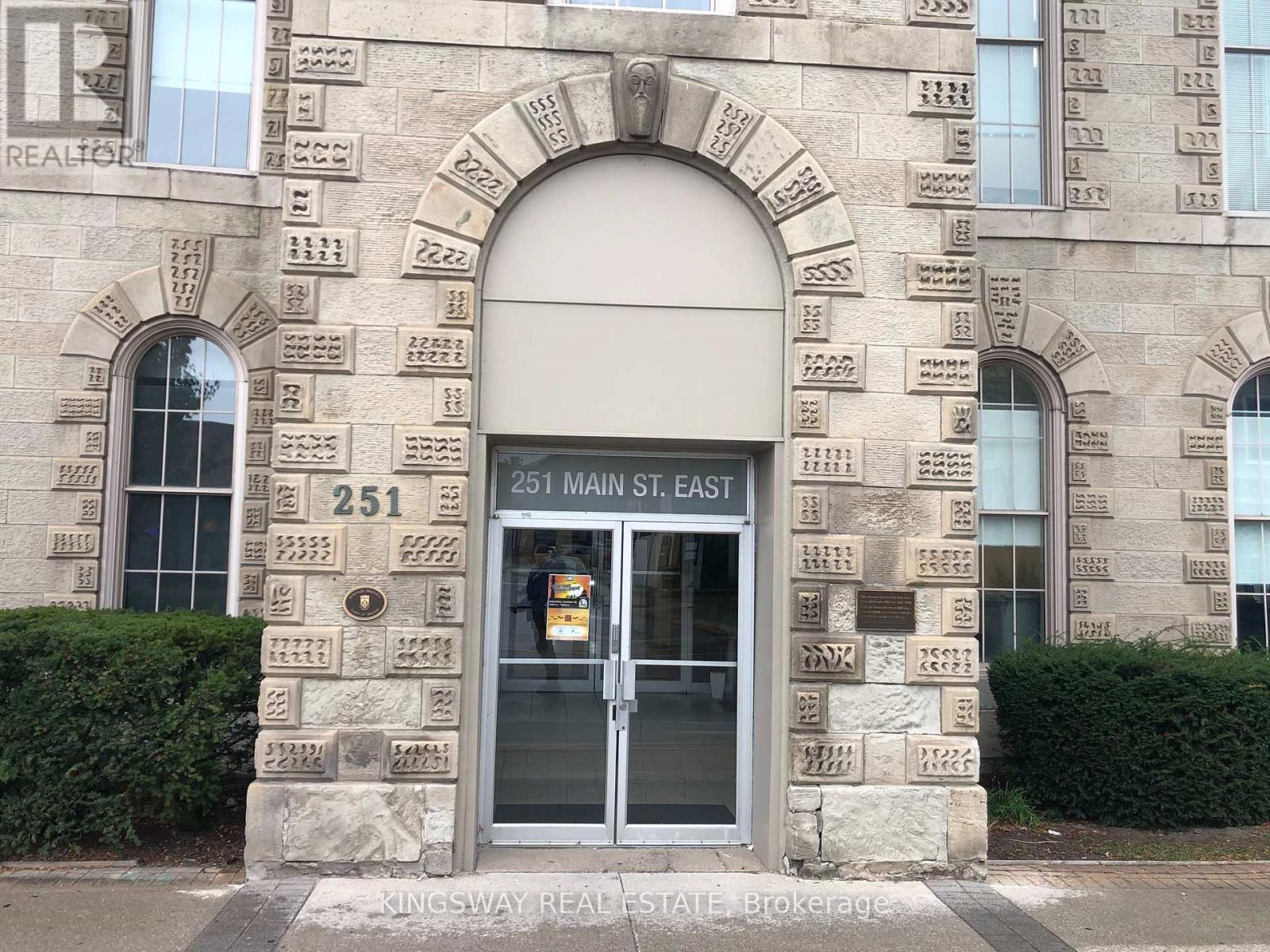 203 - 251 Main Street, Milton, Ontario  L9T 1P1 - Photo 2 - W12473571