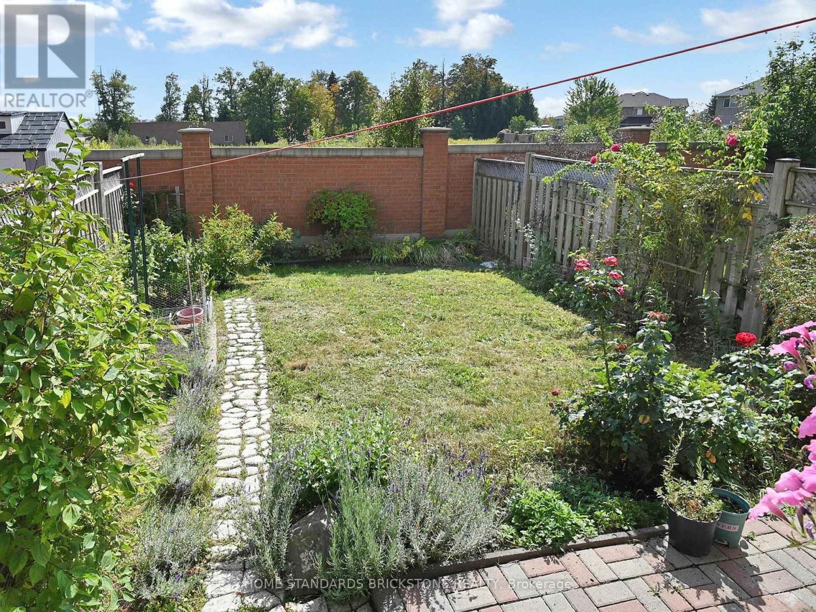 50 Versailles Crescent, Brampton, Ontario  L6P 3J9 - Photo 50 - W12473576
