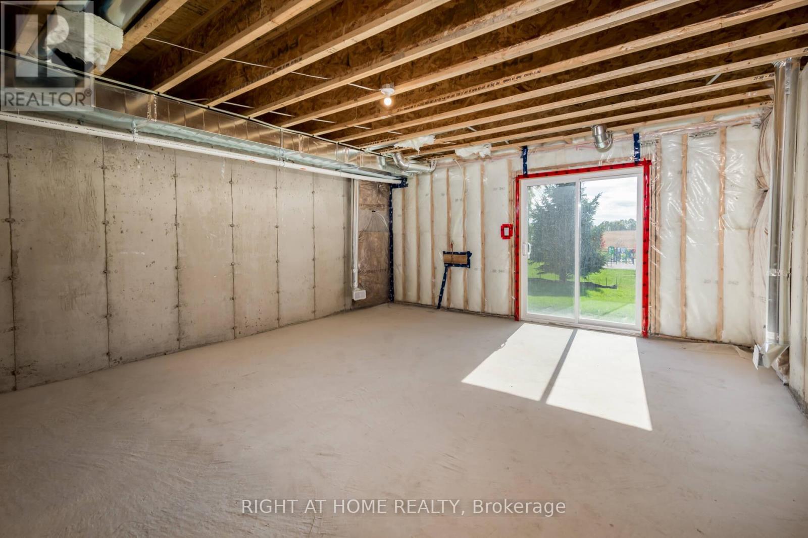 19 Ravenscraig Place, Innisfil (Cookstown), Ontario  L0L 1L0 - Photo 30 - N12473602
