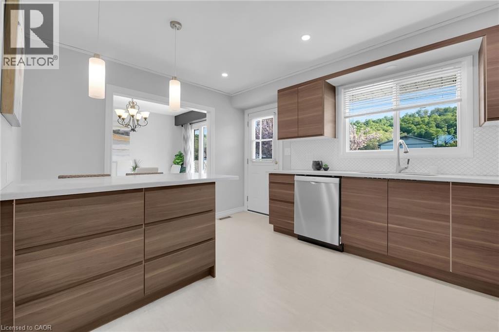 944 & 994 8 Highway, Stoney Creek, Ontario  L8E 5J1 - Photo 10 - 40727655