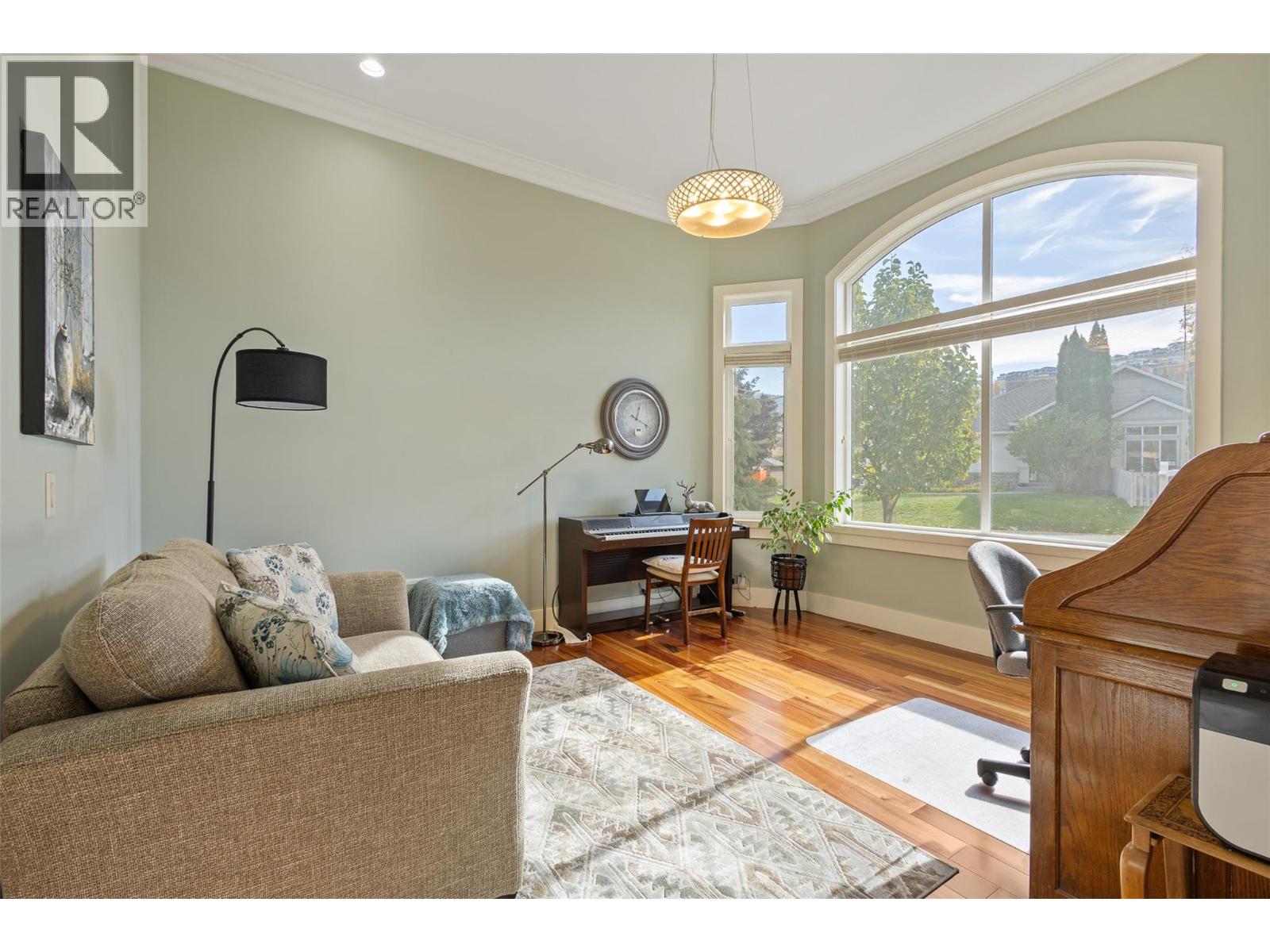 1012 Arbor View Drive, Kelowna, British Columbia  V1W 5A1 - Photo 26 - 10366021