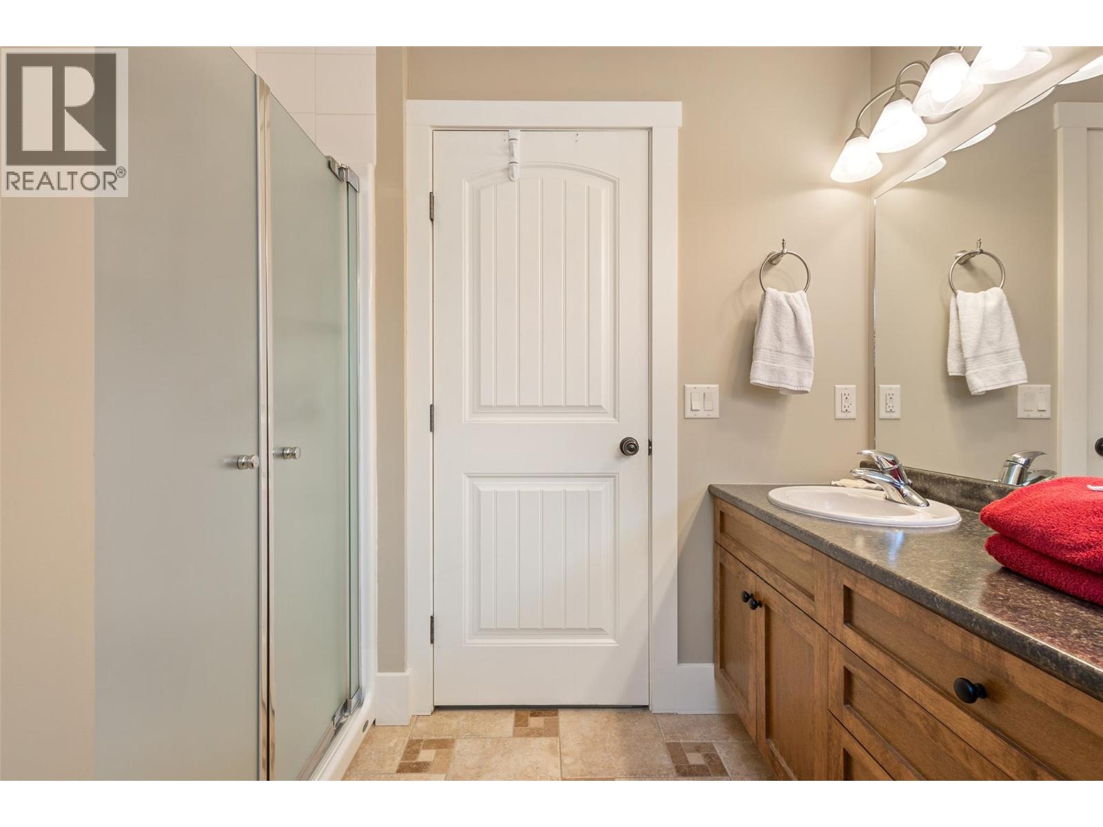 1012 Arbor View Drive, Kelowna, British Columbia  V1W 5A1 - Photo 57 - 10366021