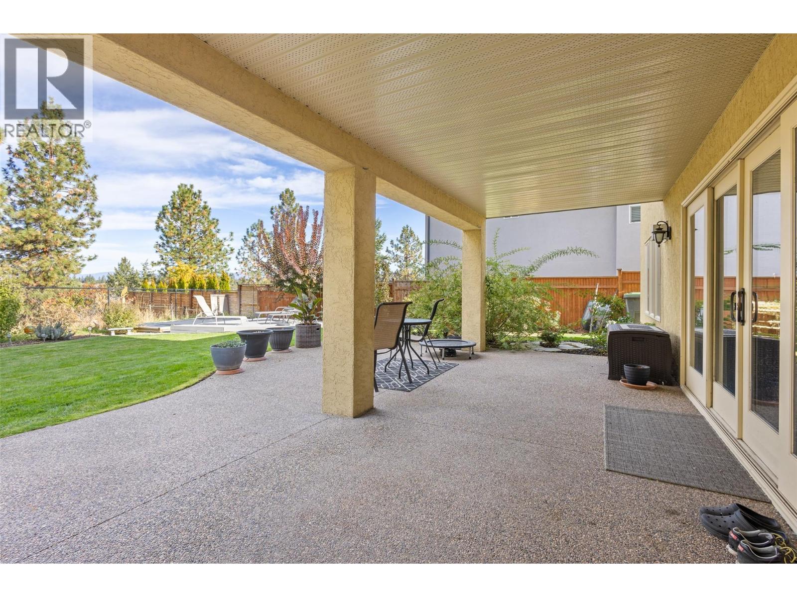 1012 Arbor View Drive, Kelowna, British Columbia  V1W 5A1 - Photo 58 - 10366021