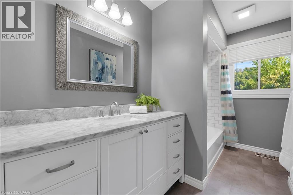 944 & 994 8 Highway, Stoney Creek, Ontario  L8E 5J1 - Photo 21 - 40729775