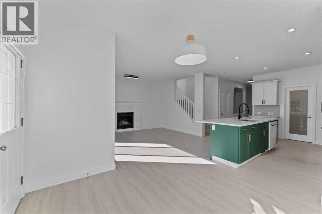 363 Evanspark Gardens Nw, Calgary, Alberta  T3P 0E2 - Photo 12 - A2260554