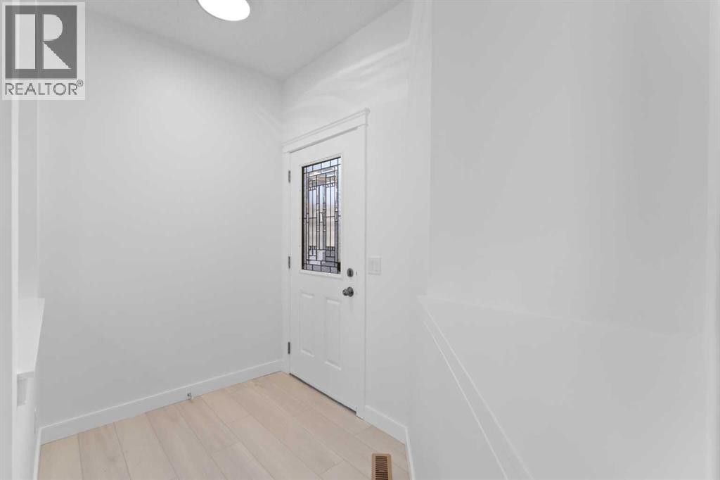 363 Evanspark Gardens Nw, Calgary, Alberta  T3P 0E2 - Photo 4 - A2260554