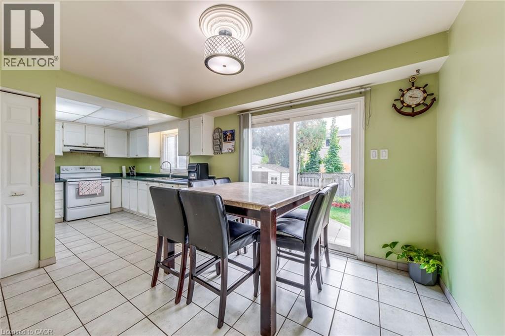 3346 Palmer Drive, Burlington, Ontario  L7M 1Y9 - Photo 8 - 40766689