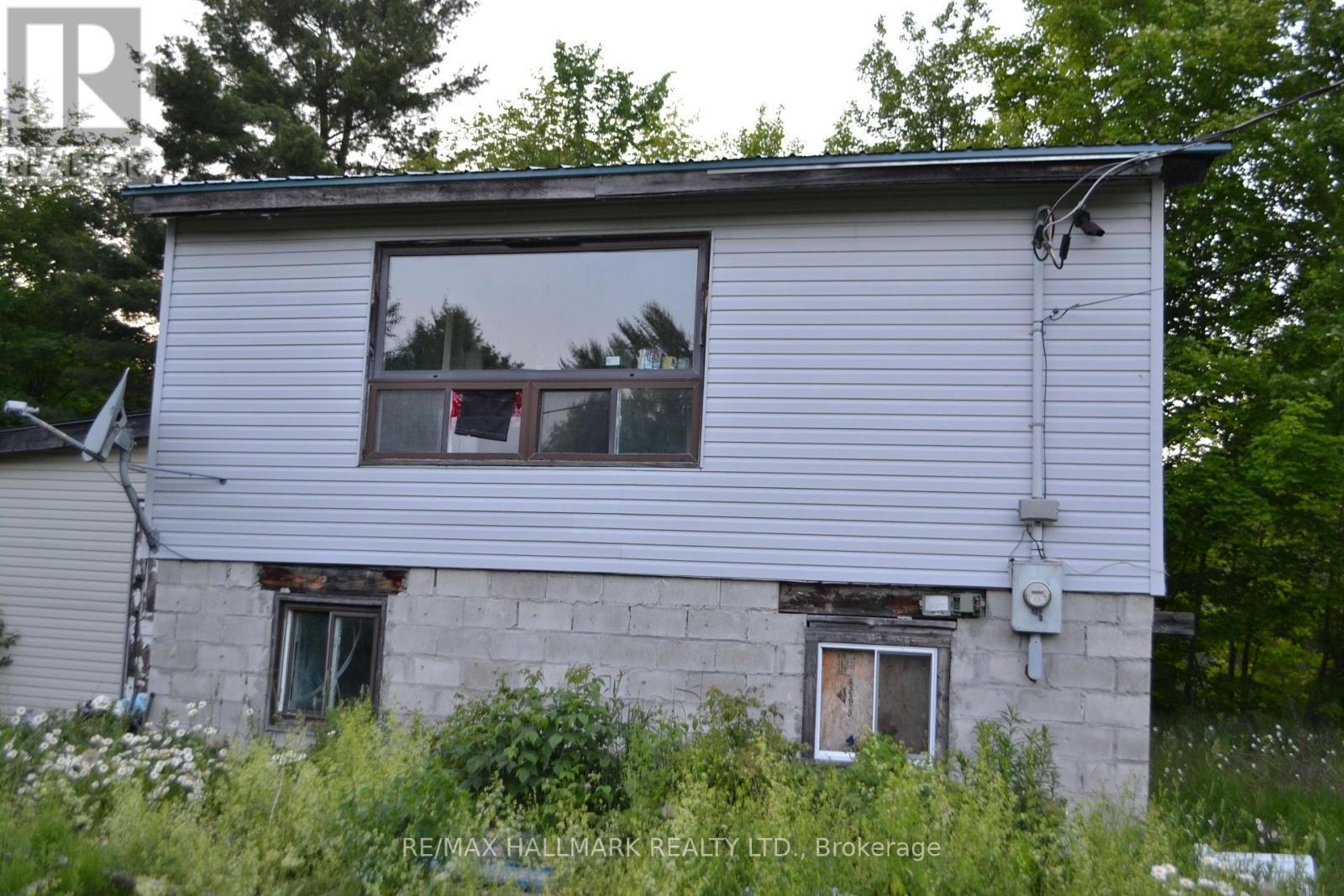 2269 Henderson Road, Frontenac, Ontario  K0K 1B0 - Photo 3 - X12473503