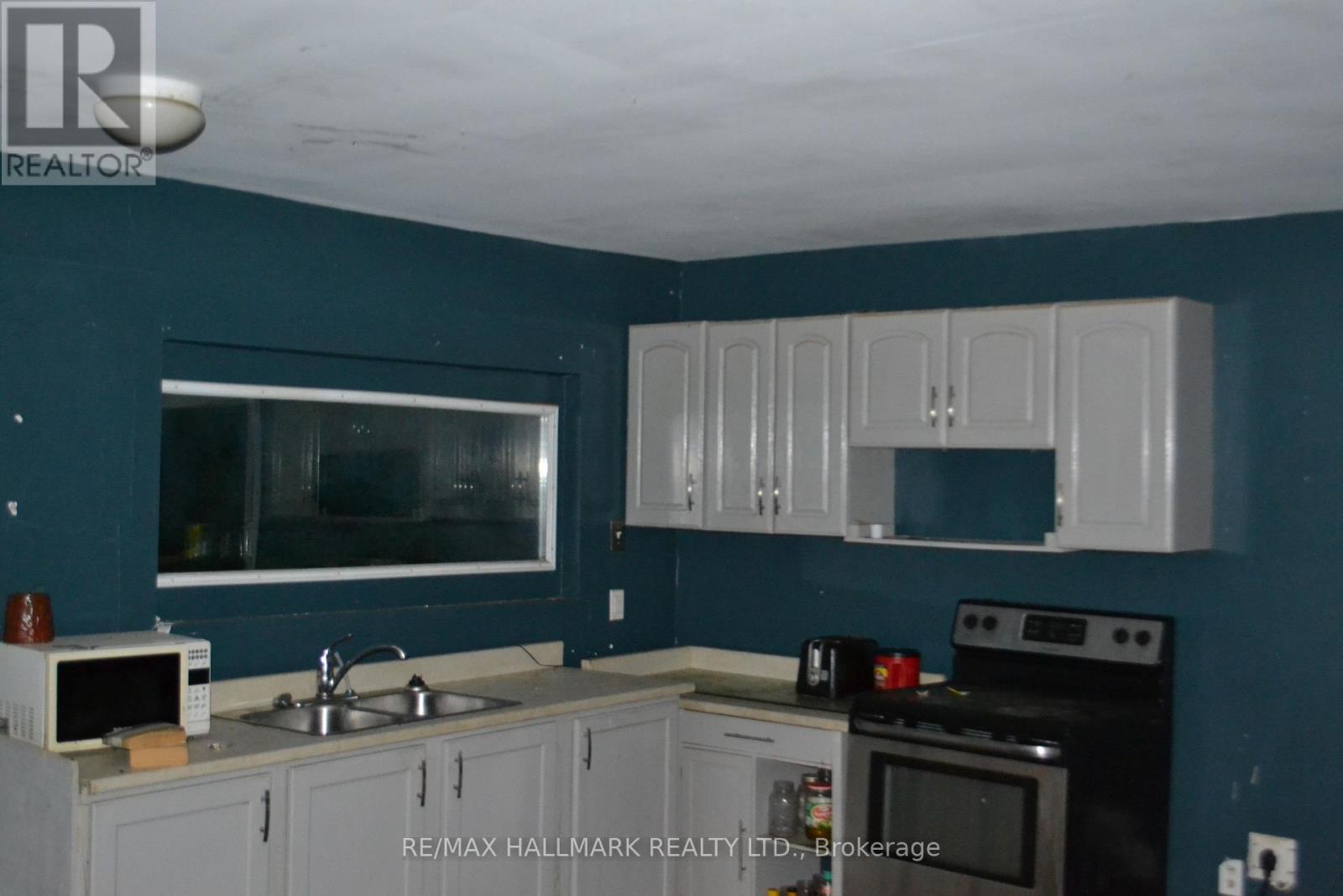 2269 Henderson Road, Frontenac, Ontario  K0K 1B0 - Photo 4 - X12473503
