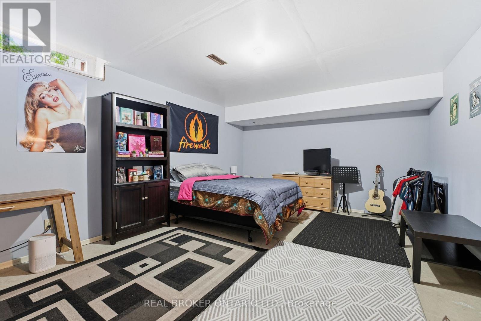 6 - 445 Kingscourt Drive, Waterloo, Ontario  N2K 3R4 - Photo 15 - X12473560