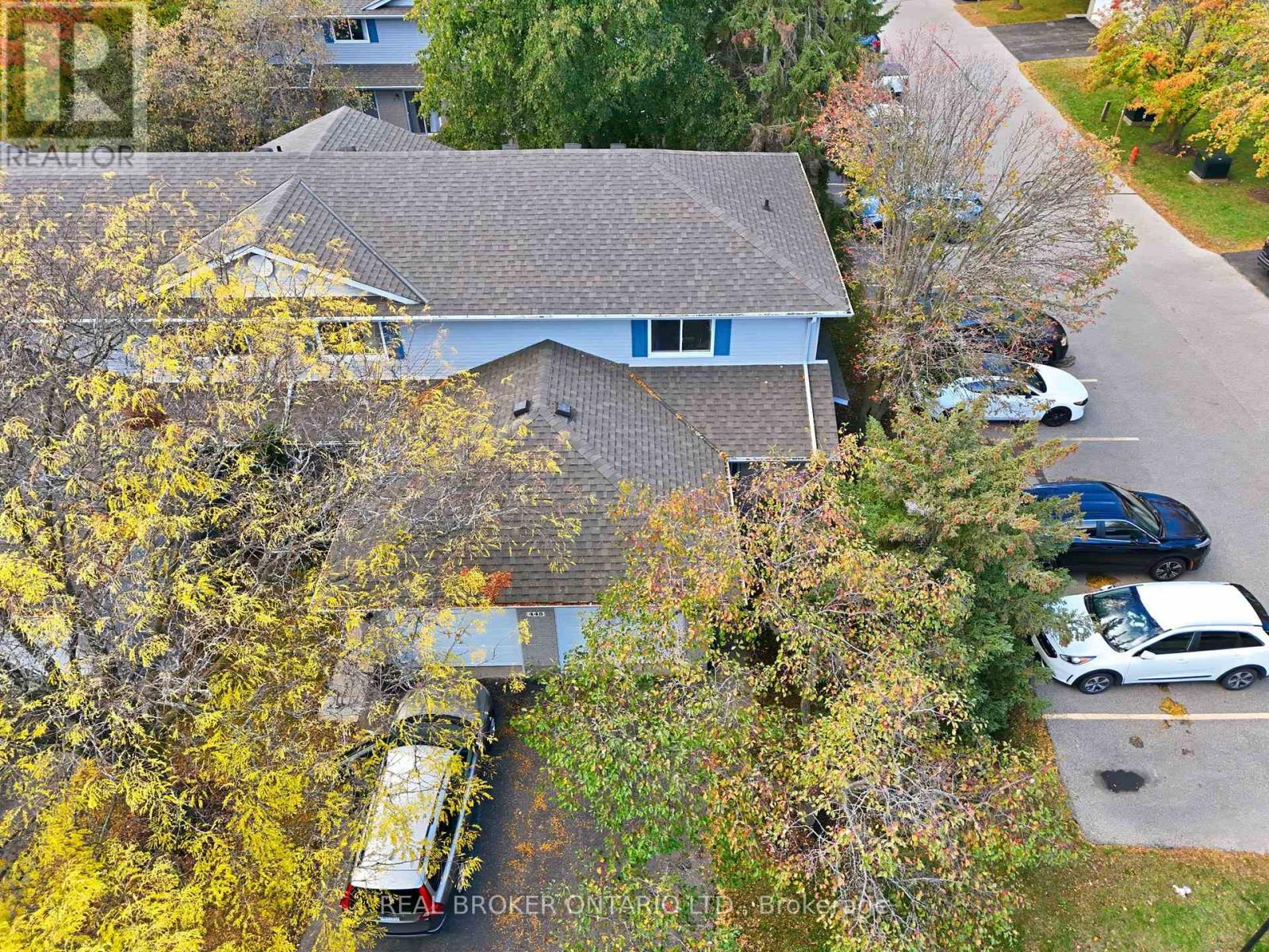 6 - 445 Kingscourt Drive, Waterloo, Ontario  N2K 3R4 - Photo 2 - X12473560
