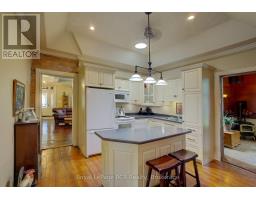 134 FREDERICK STREET E