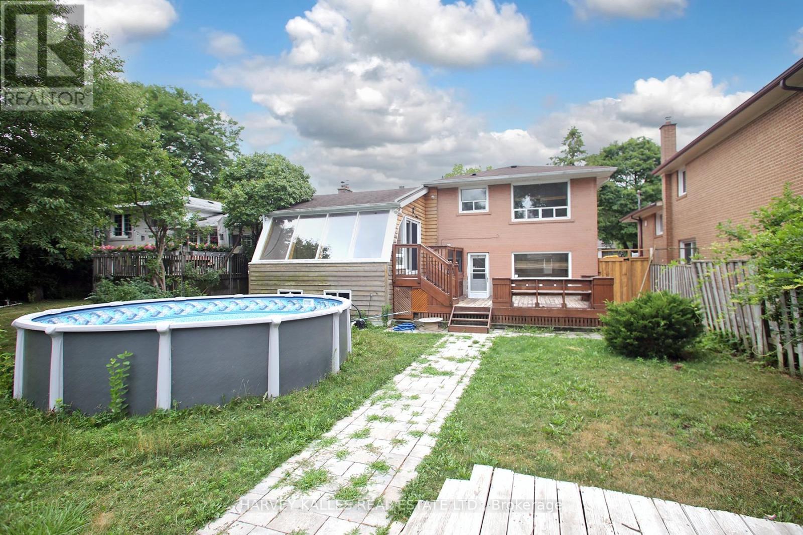 140 Wedgewood Drive, Toronto, Ontario  M2M 2H7 - Photo 34 - C12473336
