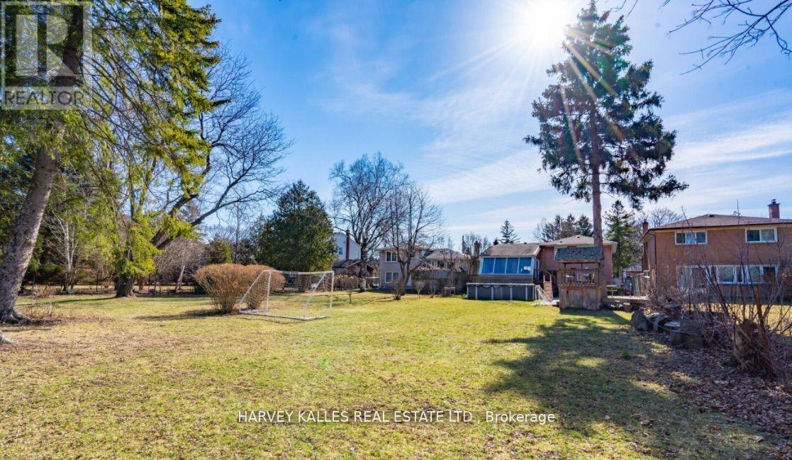 140 Wedgewood Drive, Toronto, Ontario  M2M 2H7 - Photo 39 - C12473336