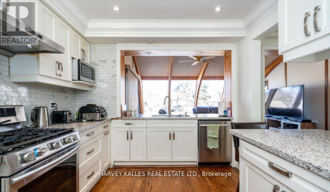 140 Wedgewood Drive, Toronto, Ontario  M2M 2H7 - Photo 21 - C12473336