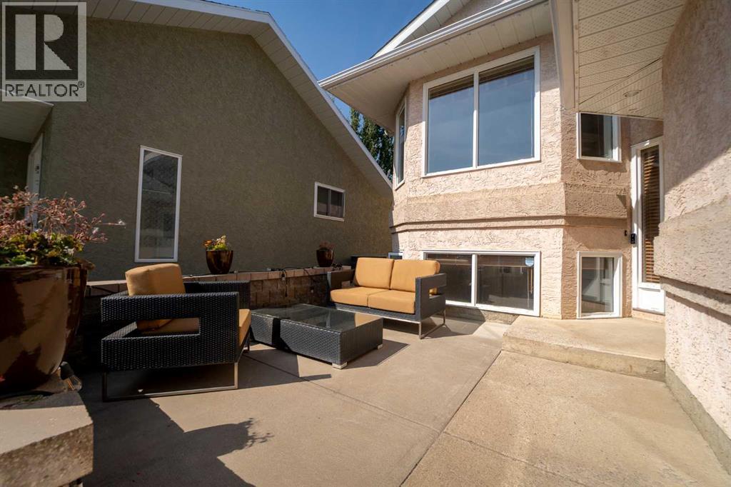 364 Heritage Crescent W, Lethbridge, Alberta  T1K 6V9 - Photo 4 - A2256208