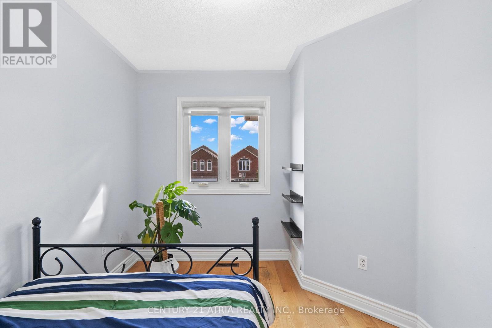 3837 Densbury Drive, Mississauga, Ontario  L5N 6Z3 - Photo 31 - W12468960