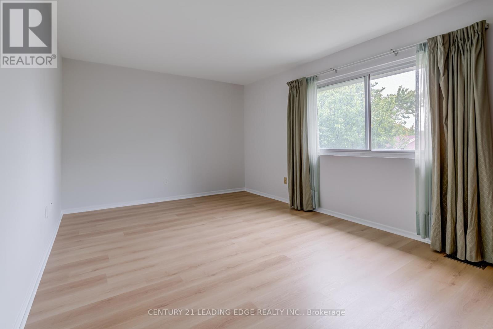 93 - 2779 Gananoque Drive, Mississauga, Ontario  L5N 2E4 - Photo 15 - W12473142
