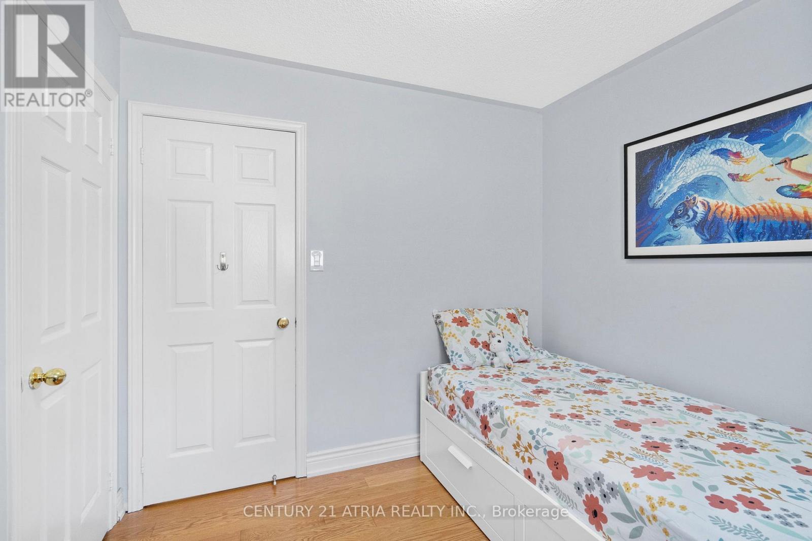 3837 Densbury Drive, Mississauga, Ontario  L5N 6Z3 - Photo 37 - W12468960