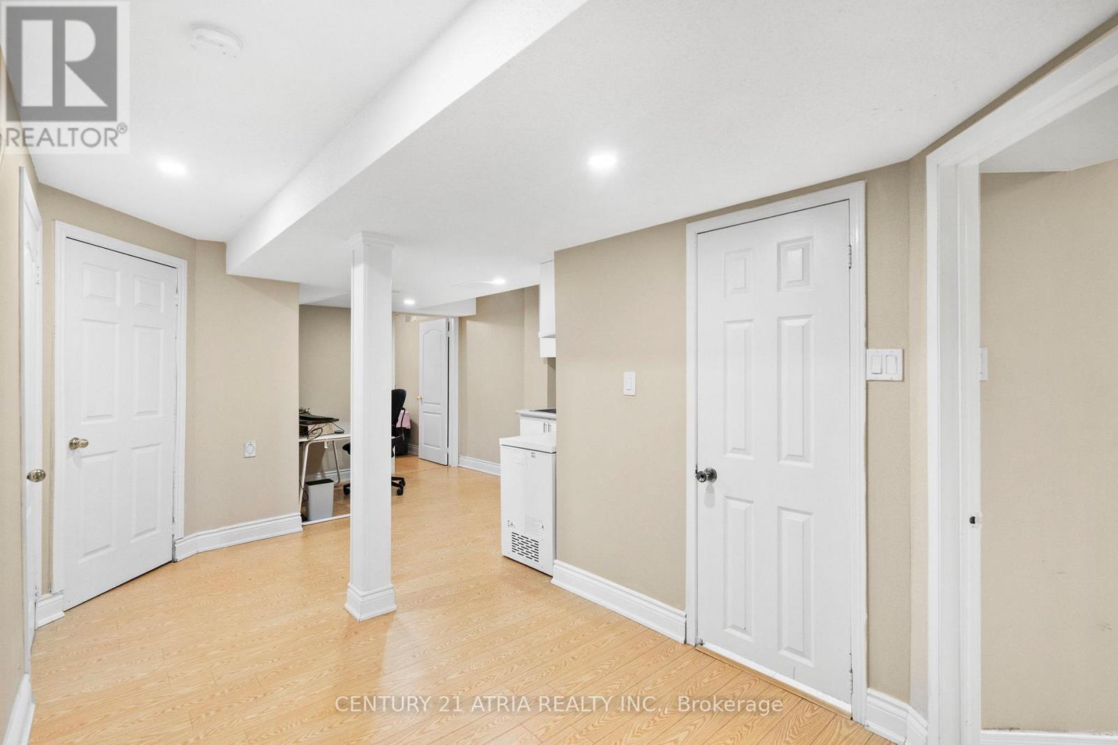 3837 Densbury Drive, Mississauga, Ontario  L5N 6Z3 - Photo 41 - W12468960