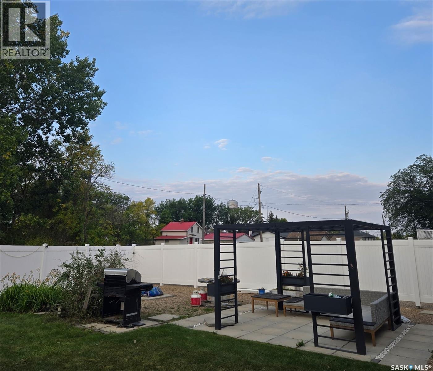 1010 101st Avenue, Tisdale, Saskatchewan  S0E 1T0 - Photo 35 - SK021294