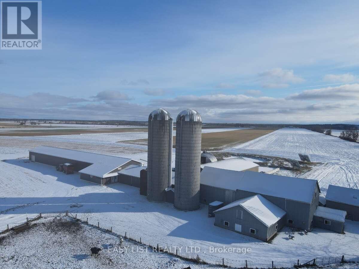 406 DURACK LINE, Admaston/Bromley, Ontario