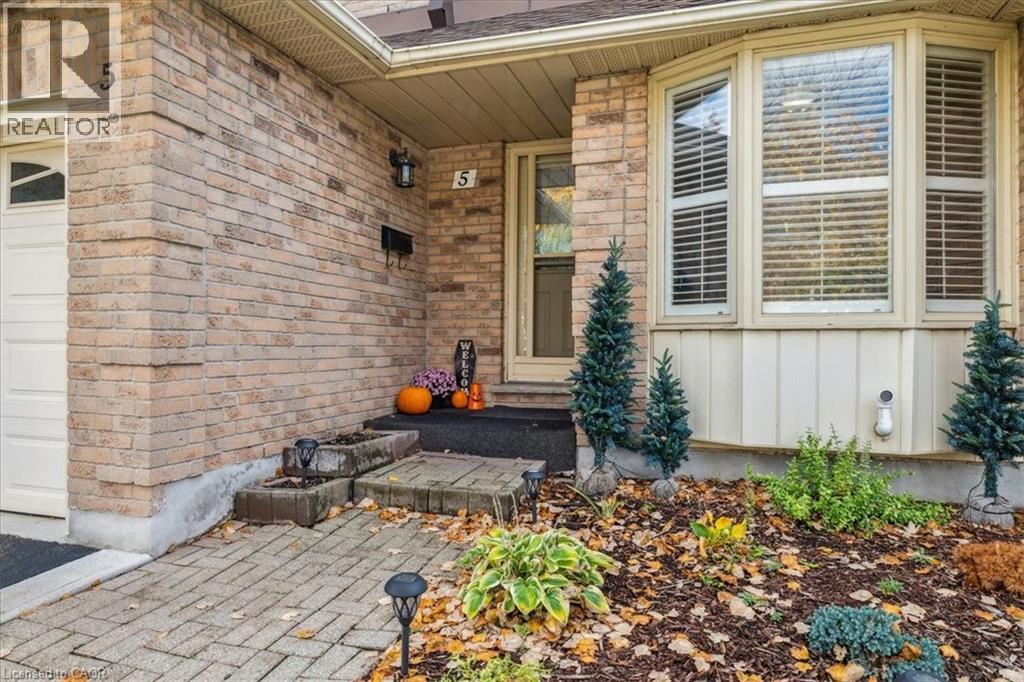15 Ellington Avenue Unit# 5, Stoney Creek, Ontario  L8E 4P3 - Photo 10 - 40778861