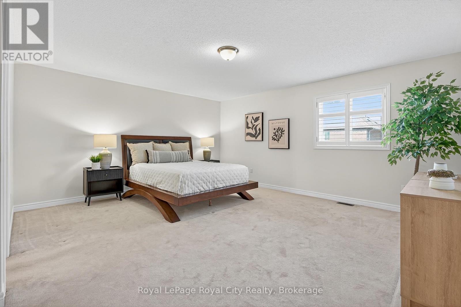 275 Comiskey Crescent, Mississauga (Meadowvale Village), Ontario  L5W 0C4 - Photo 14 - W12473716