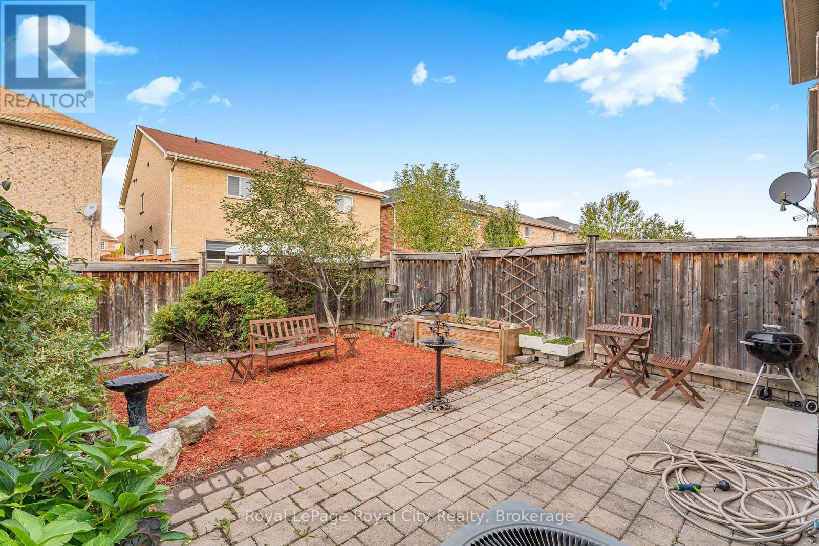 275 Comiskey Crescent, Mississauga (Meadowvale Village), Ontario  L5W 0C4 - Photo 23 - W12473716