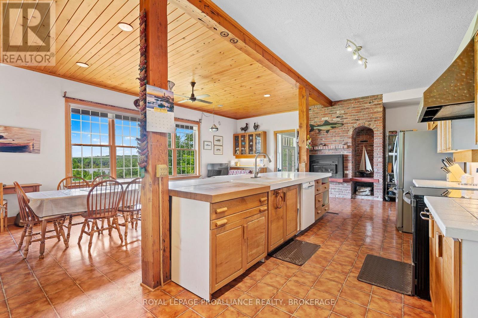 1597 Shales Road, Frontenac (Frontenac South), Ontario  K0H 2L0 - Photo 12 - X12473781