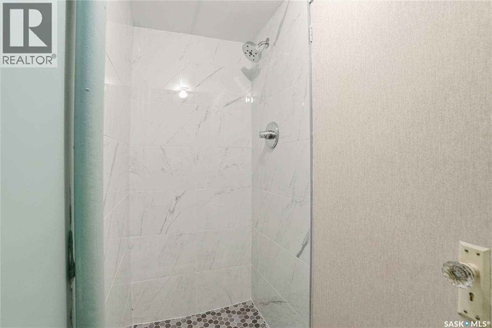 512 I Avenue S, Saskatoon, Saskatchewan  S7M 1Y5 - Photo 31 - SK021229