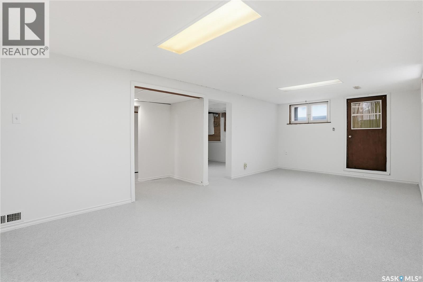 512 I Avenue S, Saskatoon, Saskatchewan  S7M 1Y5 - Photo 26 - SK021229