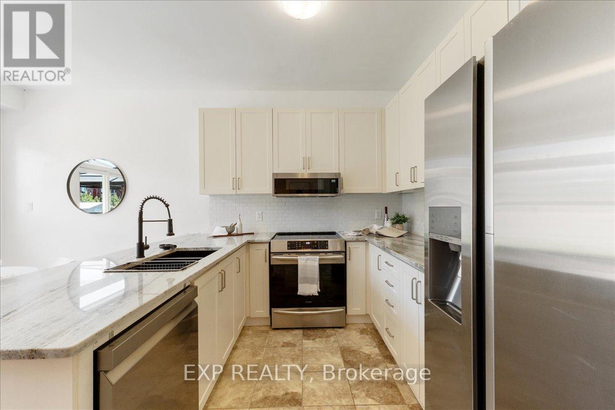 563 Settler's Ridge, Peterborough (Northcrest Ward 5), Ontario  K9L 1M9 - Photo 11 - X12473850
