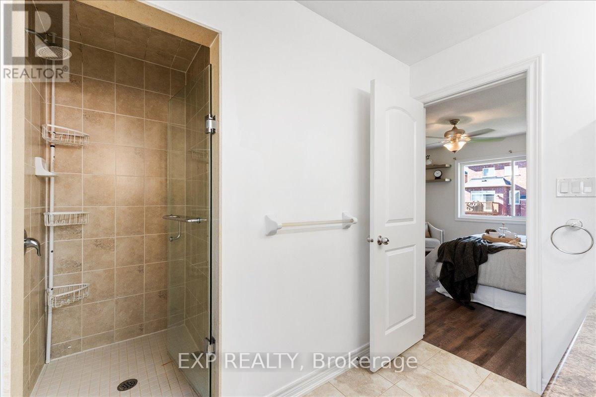 563 Settler's Ridge, Peterborough (Northcrest Ward 5), Ontario  K9L 1M9 - Photo 25 - X12473850