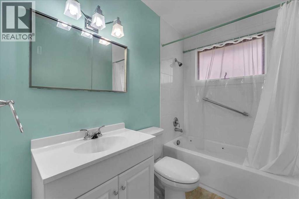 4920 Worcester Drive Sw, Calgary, Alberta  T3C 3L6 - Photo 15 - A2255680