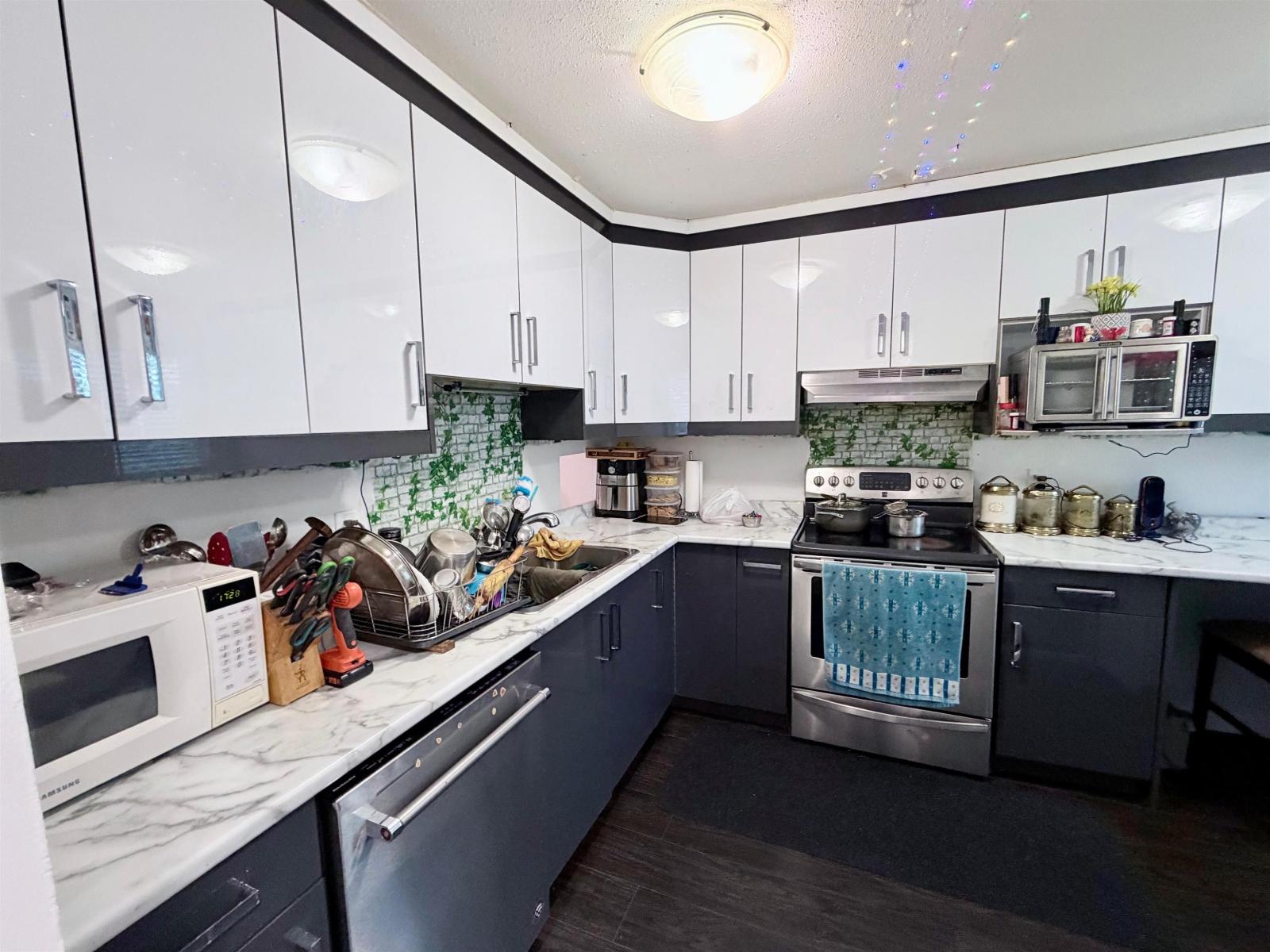 22 3075 Trethewey Street, Abbotsford, British Columbia  V2T 3R4 - Photo 11 - R3059760