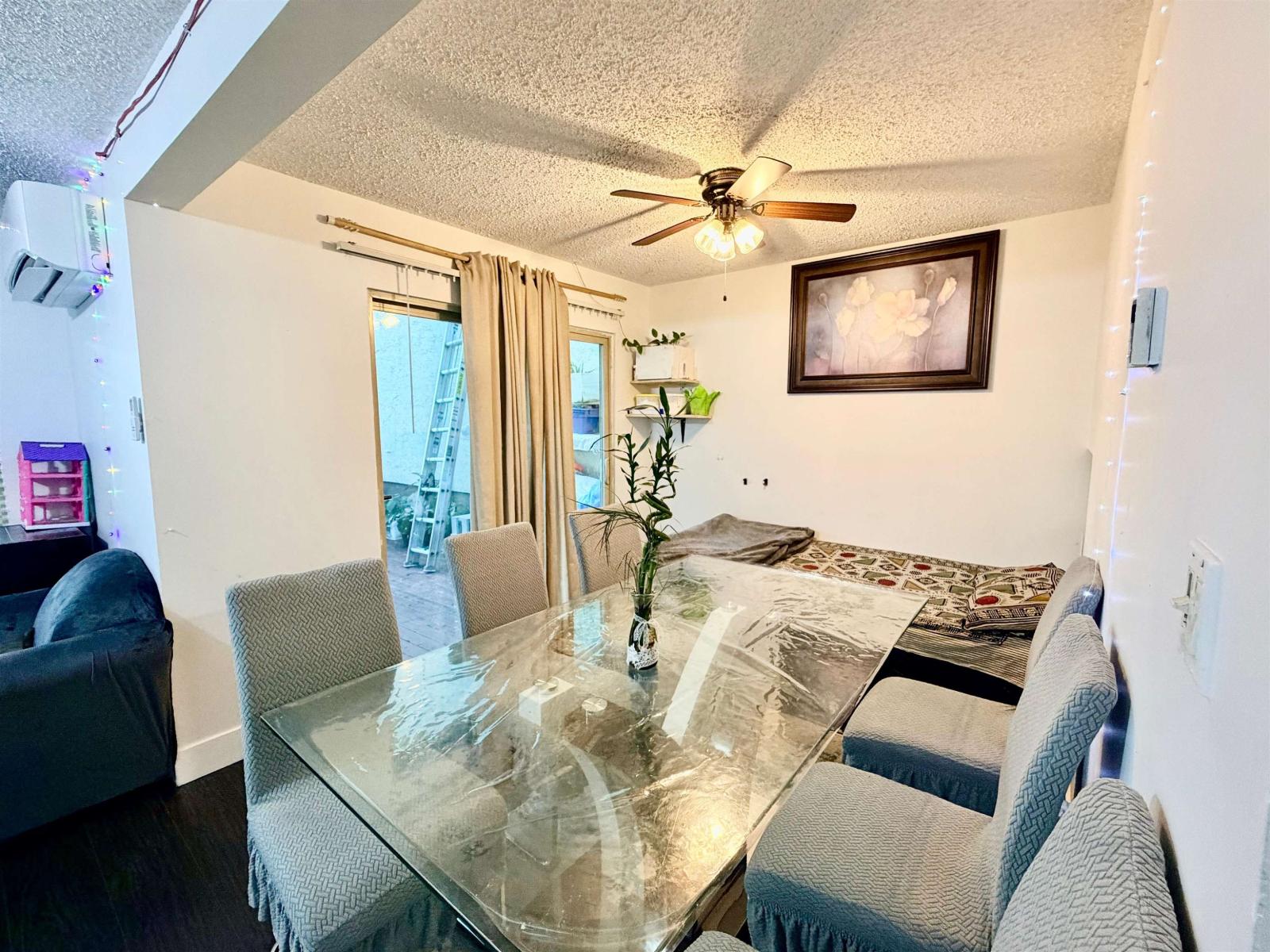 22 3075 Trethewey Street, Abbotsford, British Columbia  V2T 3R4 - Photo 8 - R3059760