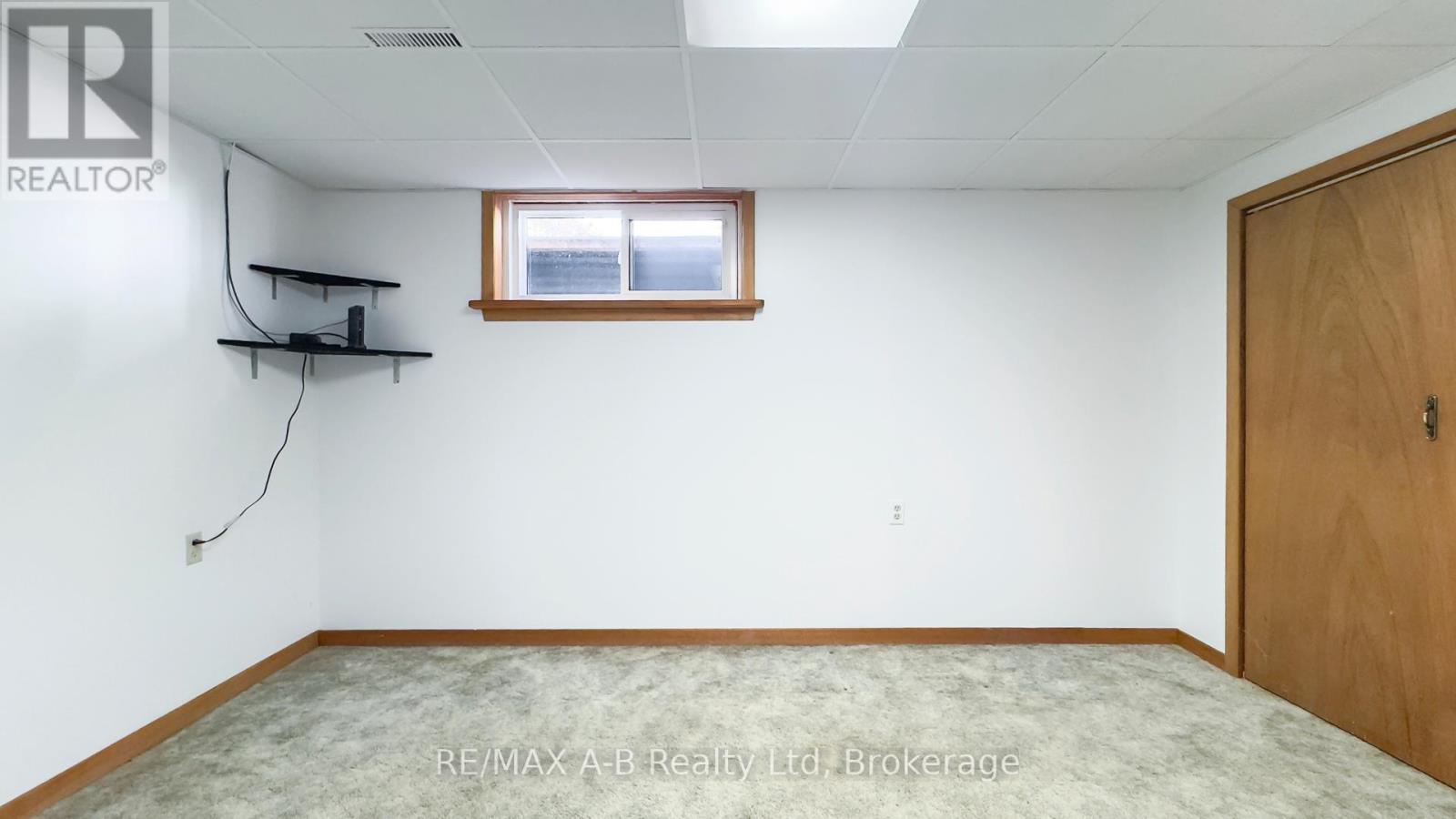 221 Coulton Drive, West Perth (Mitchell), Ontario  N0K 1N0 - Photo 29 - X12473825