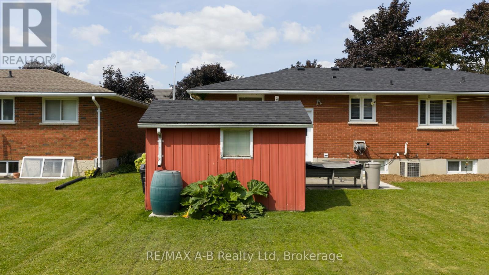 221 Coulton Drive, West Perth (Mitchell), Ontario  N0K 1N0 - Photo 31 - X12473825