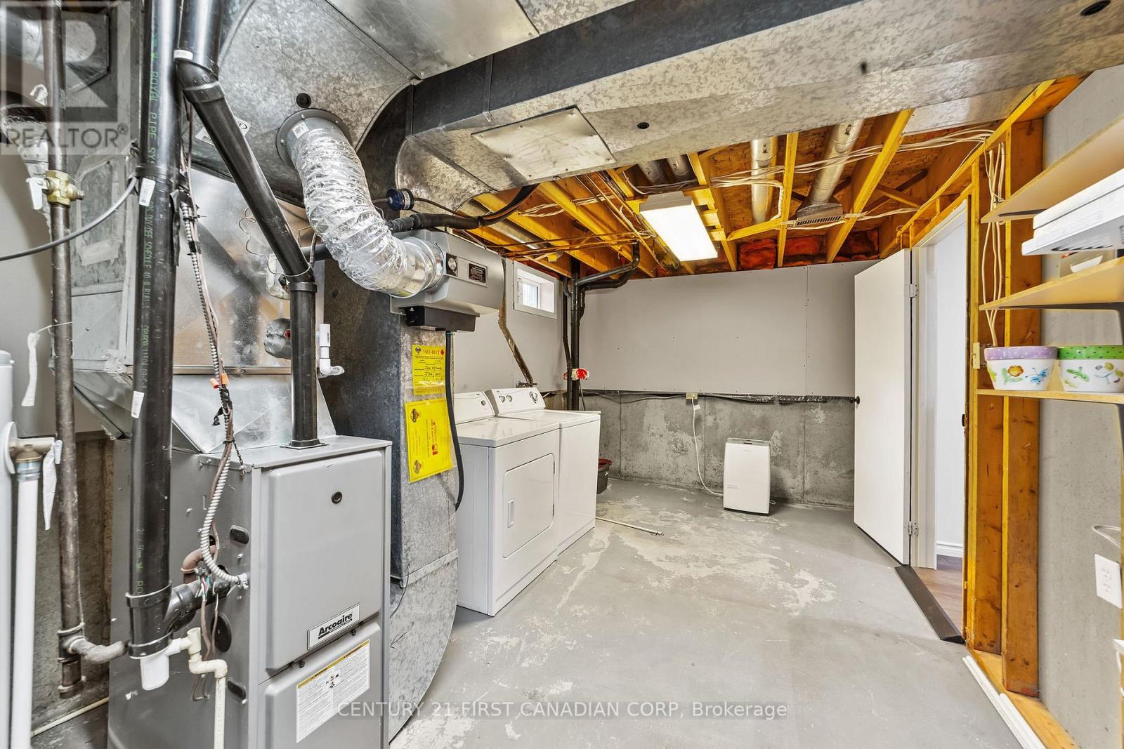 71 Constable Court, London North (North I), Ontario  N6G 3N7 - Photo 25 - X12473828