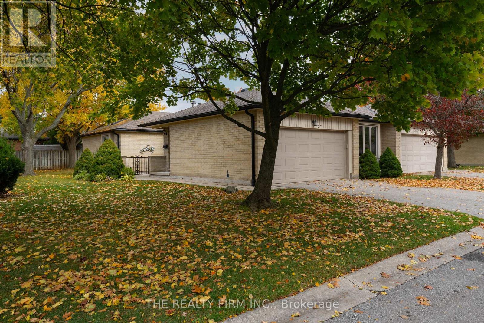 27 - 93 Pine Valley Gate, London South, Ontario  N6J 4L6 - Photo 2 - X12473832