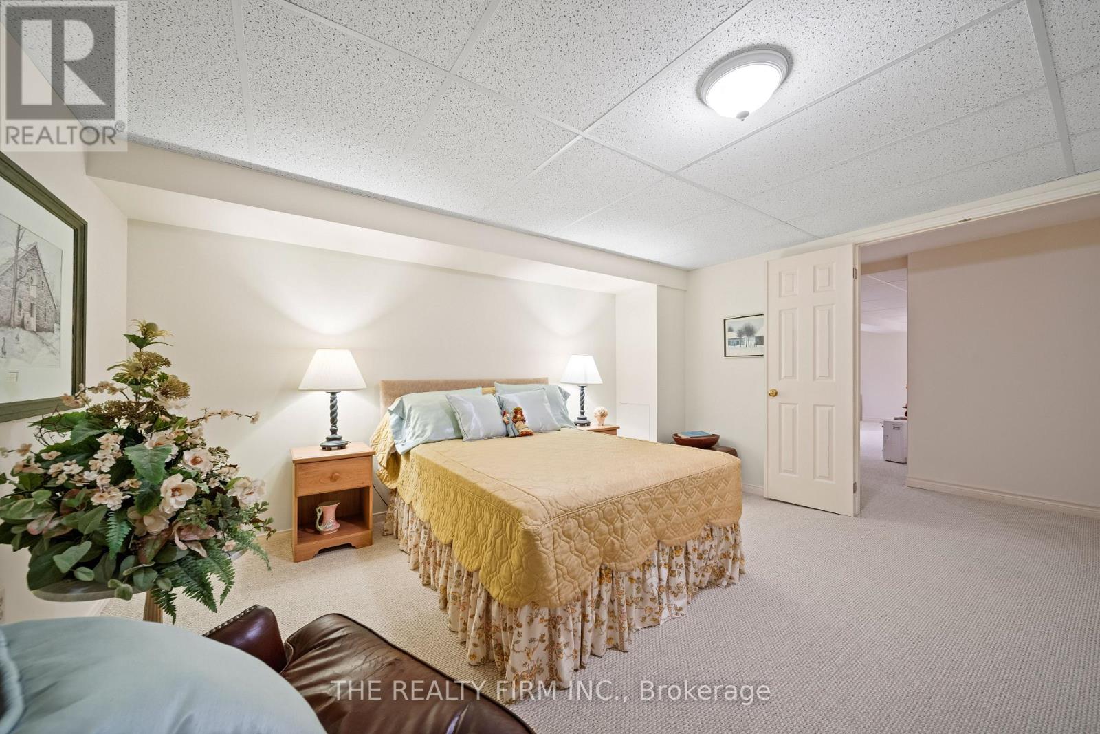 27 - 93 Pine Valley Gate, London South, Ontario  N6J 4L6 - Photo 32 - X12473832