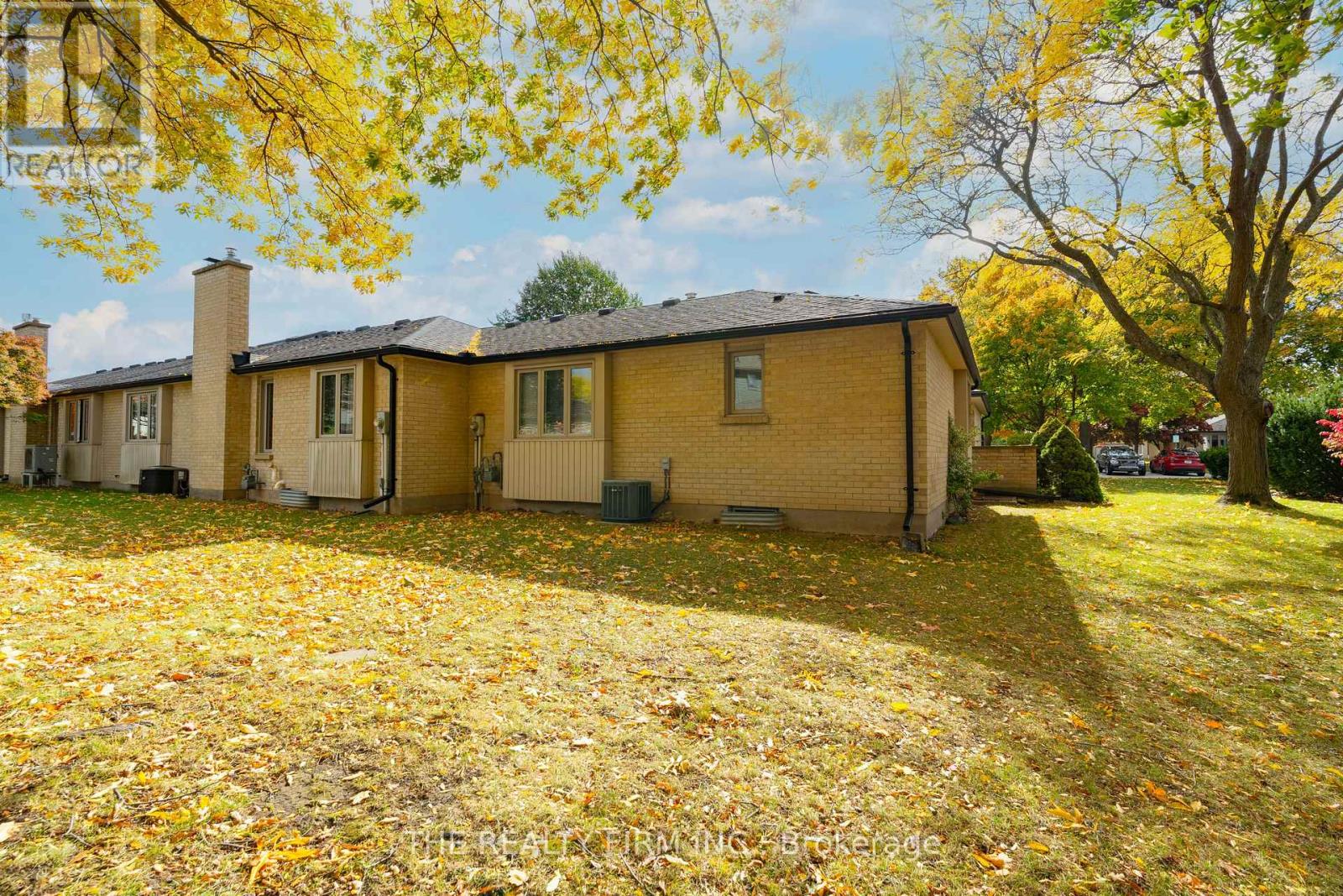 27 - 93 Pine Valley Gate, London South, Ontario  N6J 4L6 - Photo 39 - X12473832