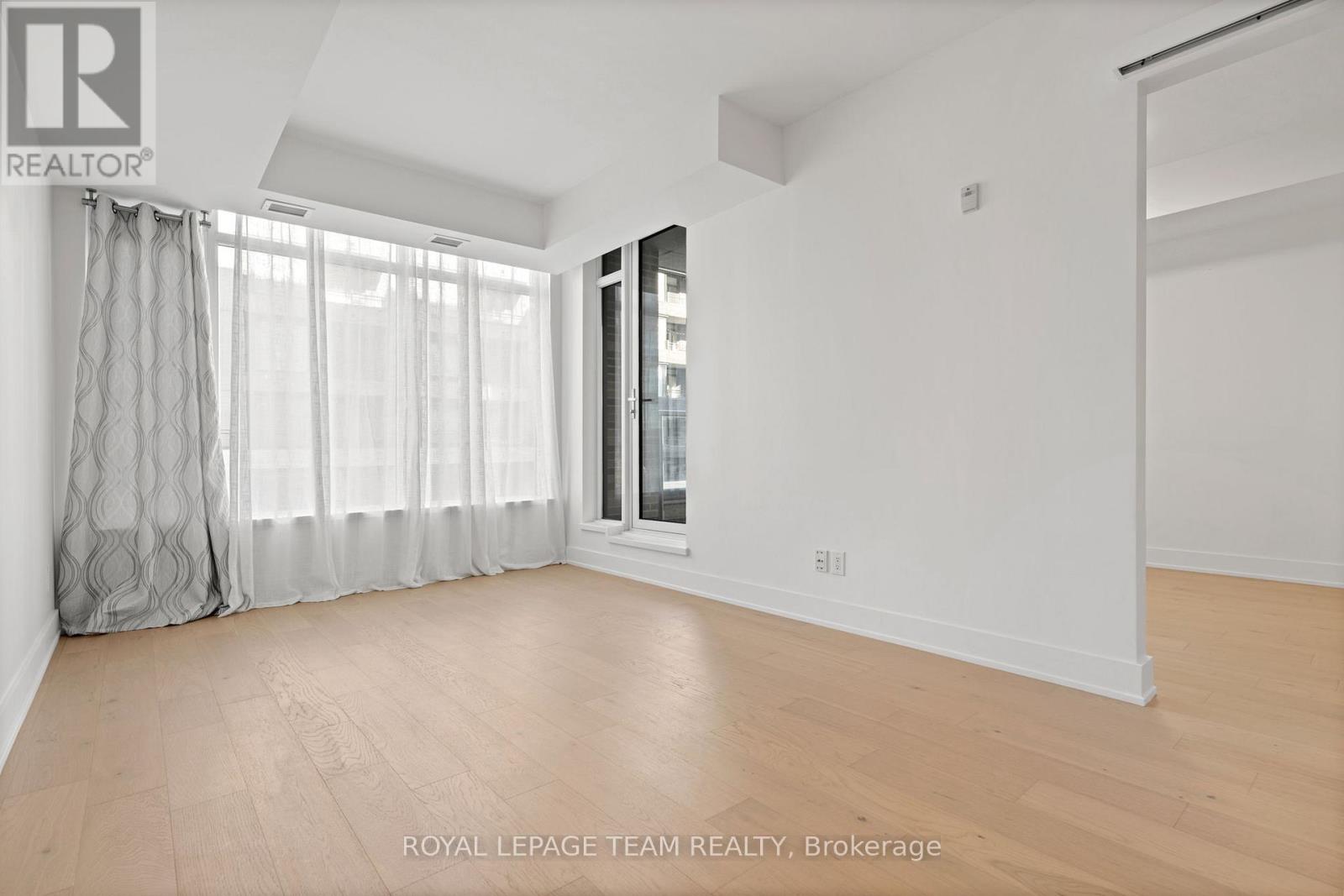 207 - 108 Richmond Road, Ottawa, Ontario  K1Z 0B3 - Photo 14 - X12473730
