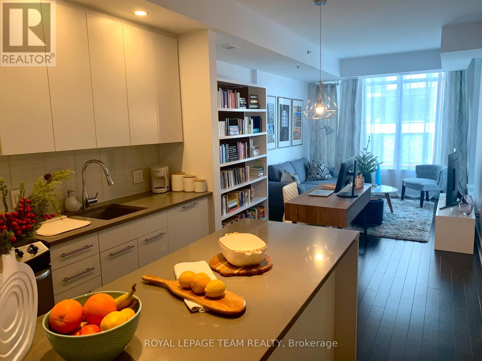 207 - 108 Richmond Road, Ottawa, Ontario  K1Z 0B3 - Photo 7 - X12473730