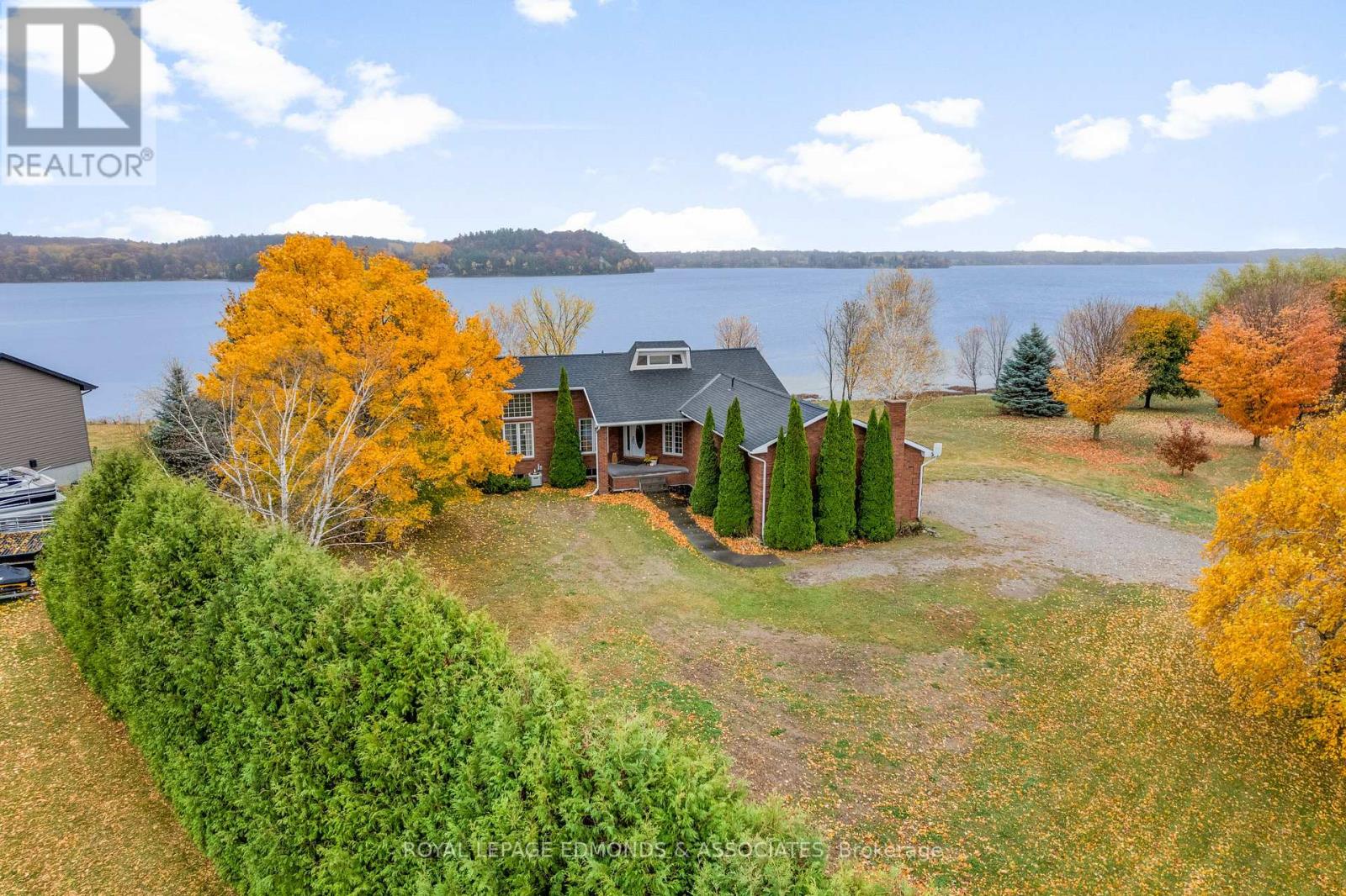 193 Finnerty Road, Whitewater Region, Ontario  K0J 1K0 - Photo 4 - X12473855