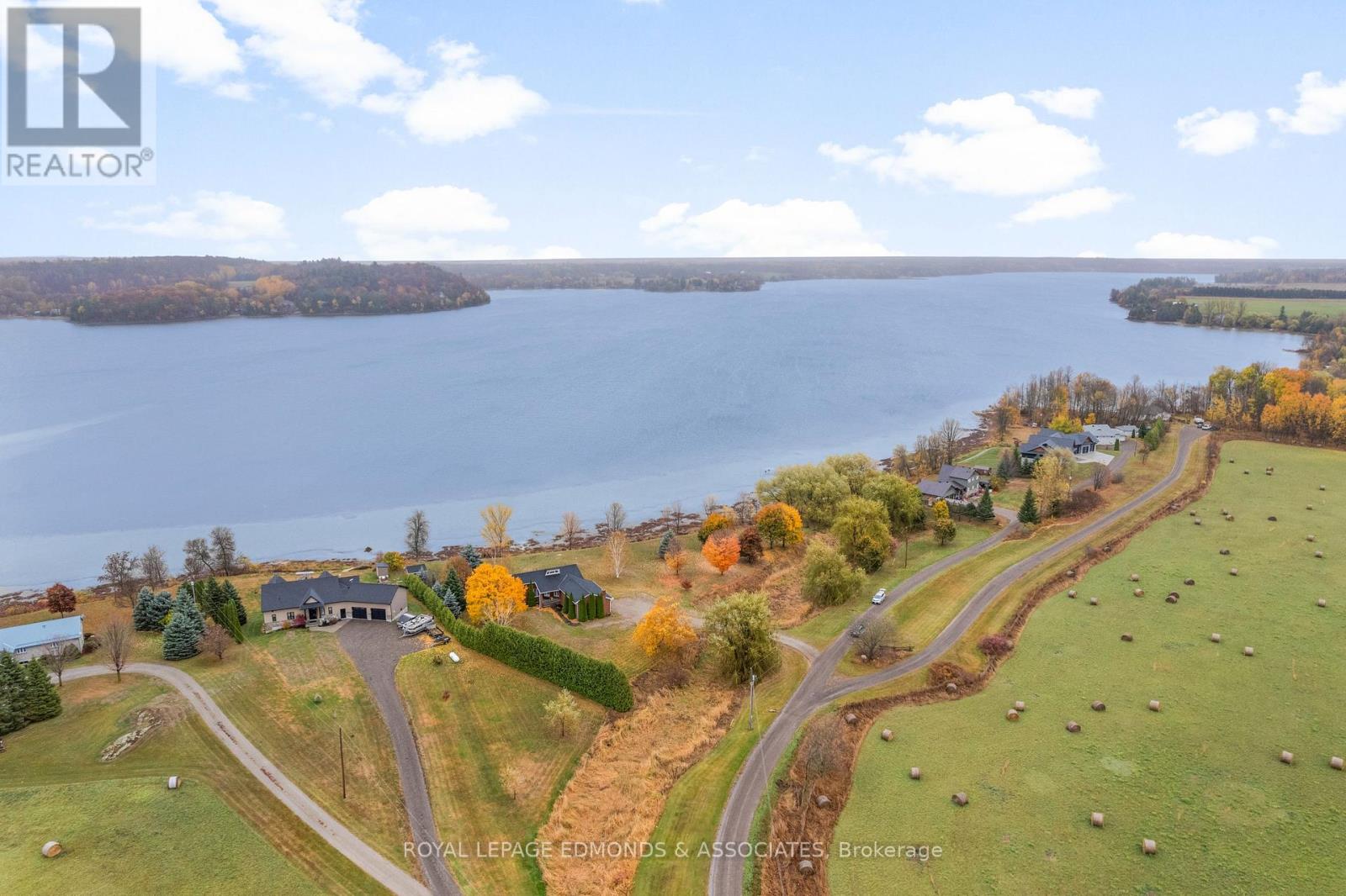 193 Finnerty Road, Whitewater Region, Ontario  K0J 1K0 - Photo 7 - X12473855
