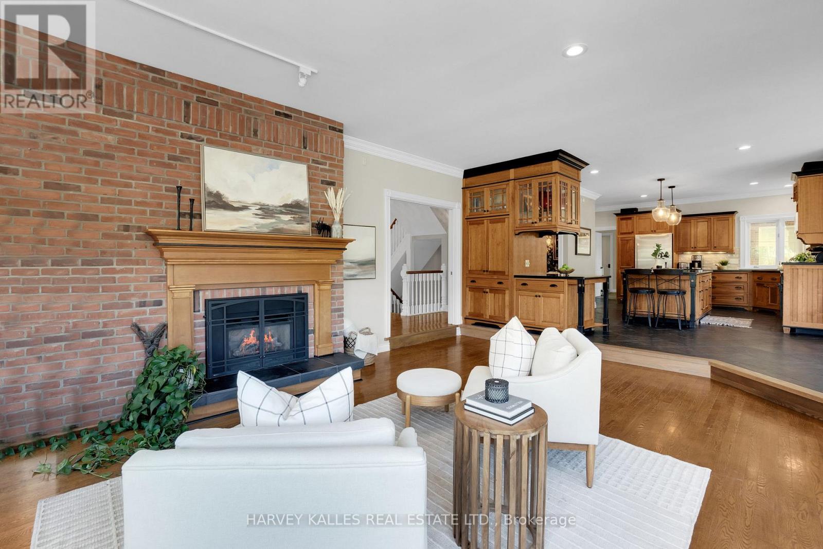 3 Rutland Hill Court, Caledon, Ontario  L7C 0B4 - Photo 11 - W12406297