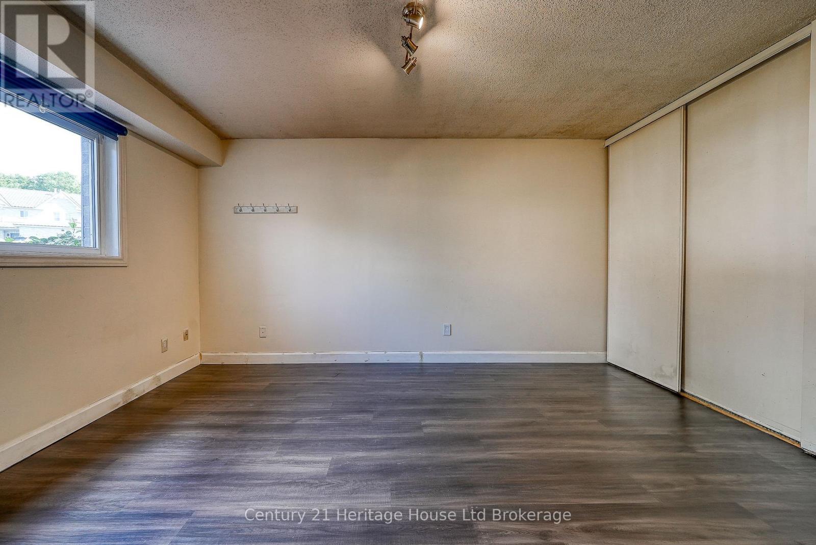 50 Pebble Beach Court, Woodstock, Ontario  N4S 8X2 - Photo 26 - X12473742